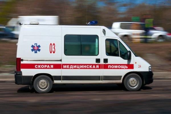 Женщина погибла в ДТП в Дагестане, еще шесть человек ранены